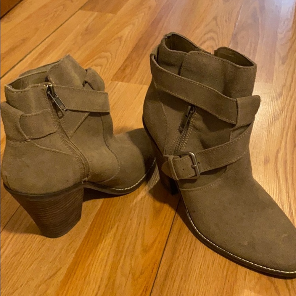 Gently worn size 10 booties
